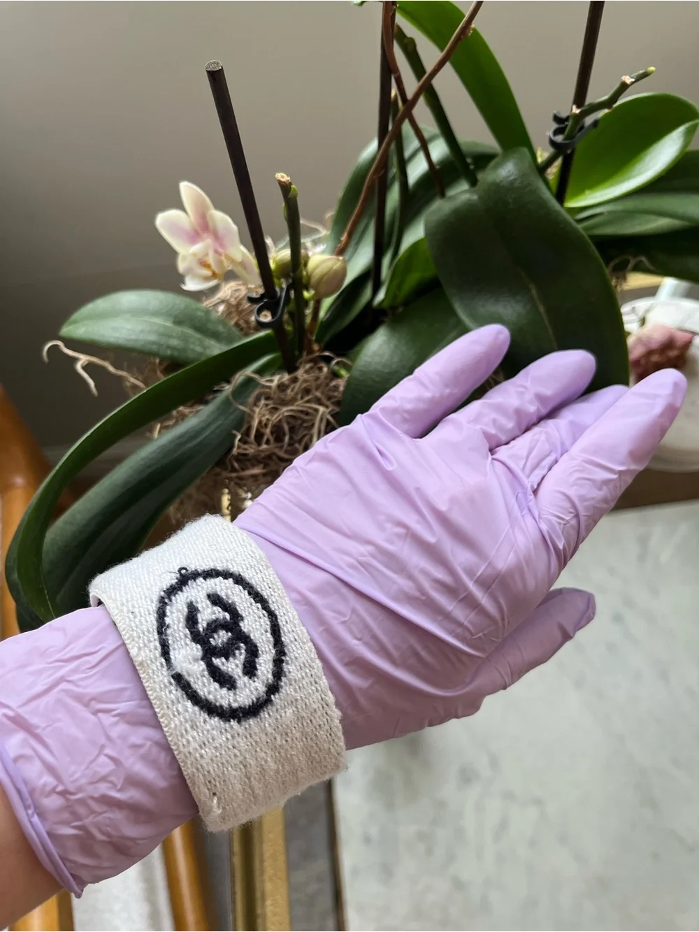 CHANEL Ivory & Black CC Terrycloth Knit Logo Wristband Vintage